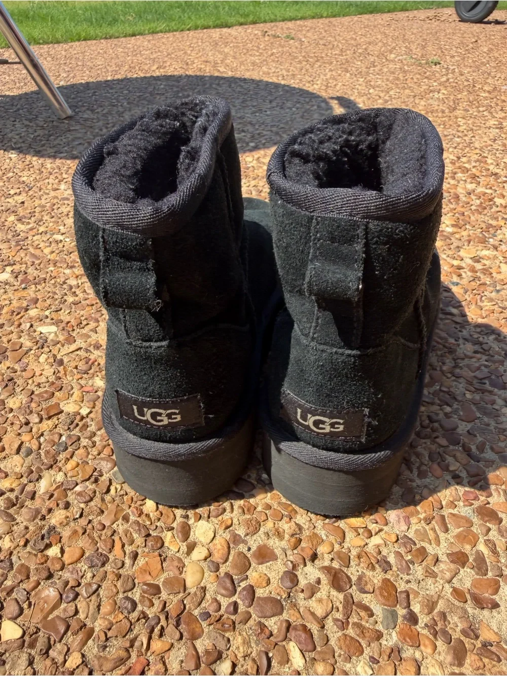 UGG Classic Mini Platform Boot Black Ankle Bootie Girl’s Size 3